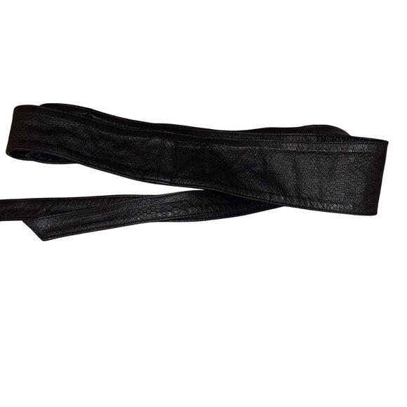 Womens Belt One Size Black Snake Embossed Leather OBI Casual - Picture 12 of 12